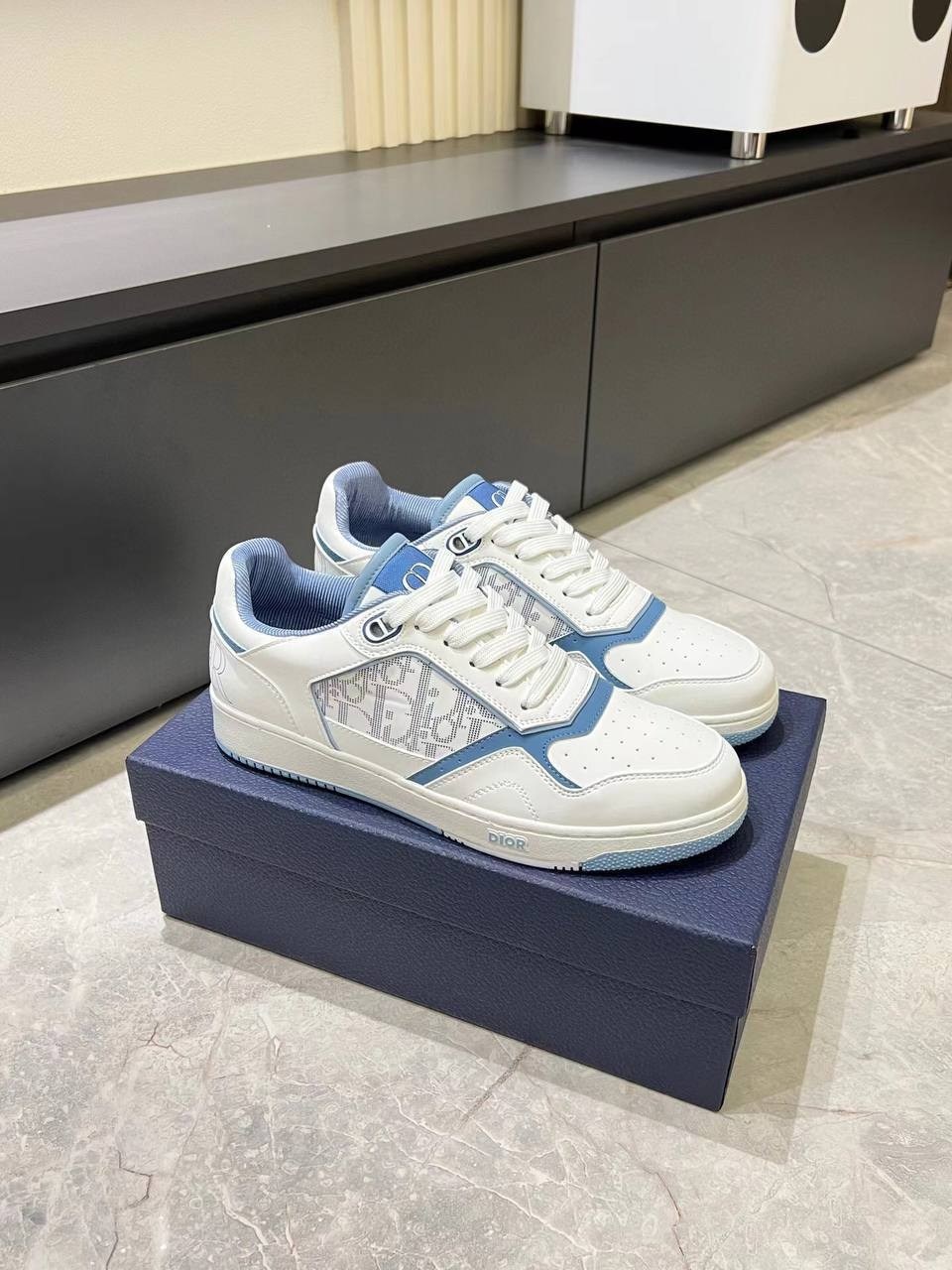 dior кроссовки мужские,кроссовки dior,кроссовки christian dior,диор кроссовки,кроссовки