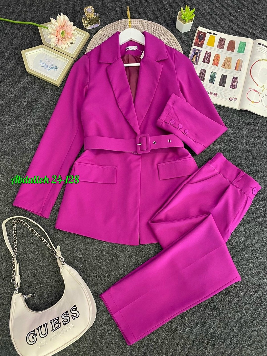 костюм женский модный брючный костюм,костюм с брюками,женские костюмы,женские брючные костюмы,костюм с брюками красный