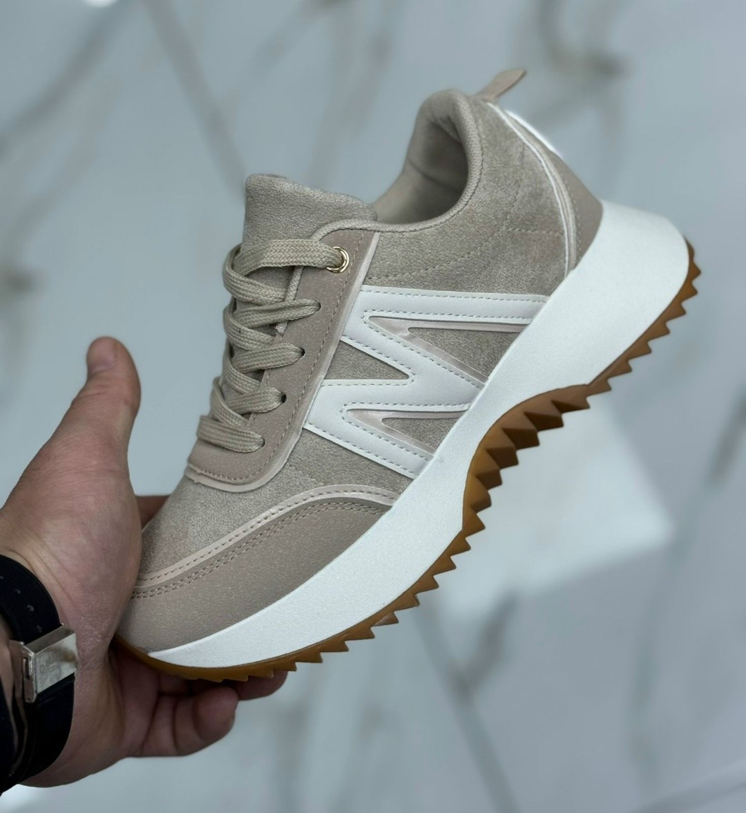 кроссовки женскиe,,повседневные кроссовки,кроссовка,спортивная