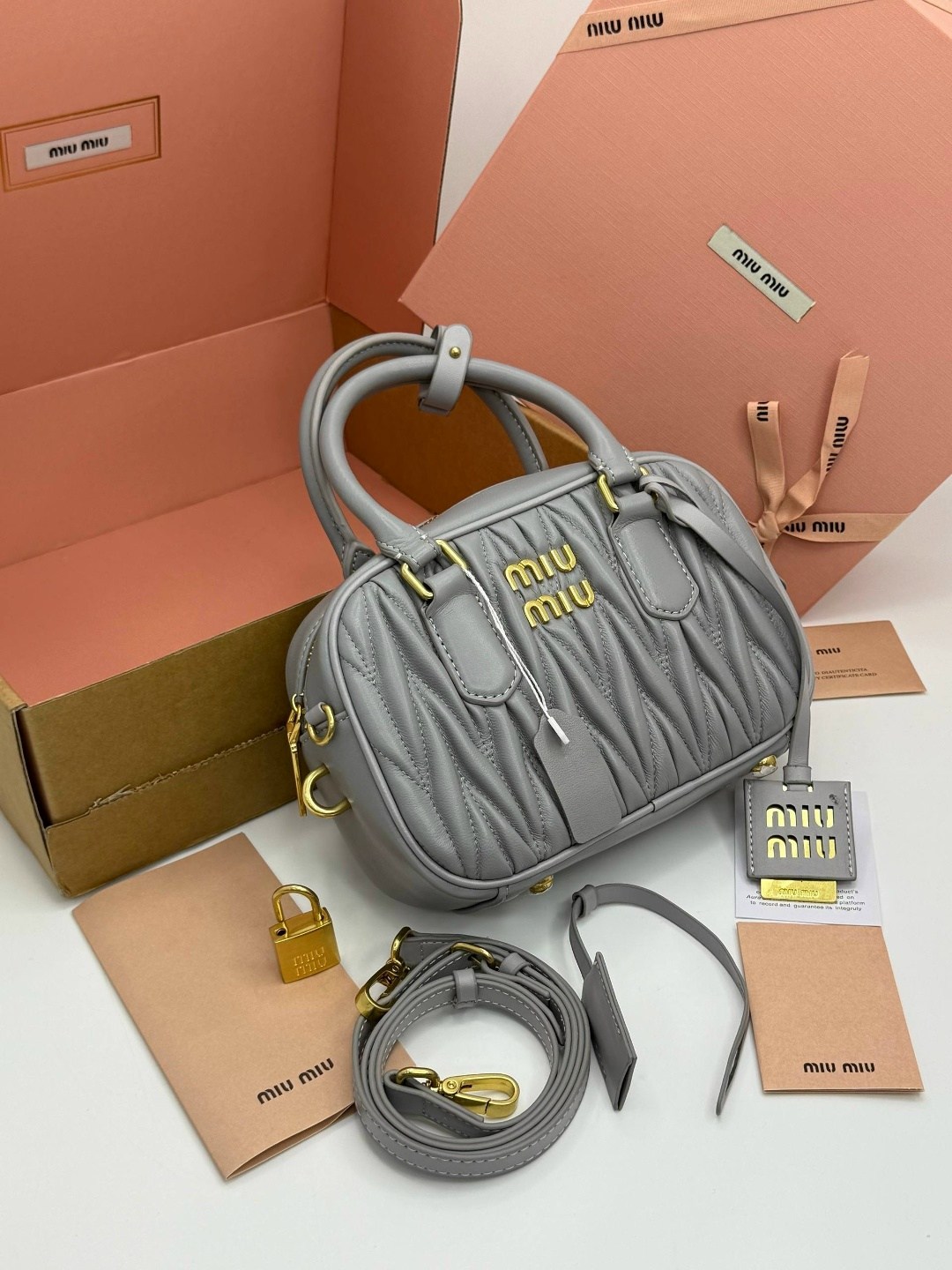 сумки миу миу,сумка,miu miu сумка,сумка женская miu miu,модная сумка