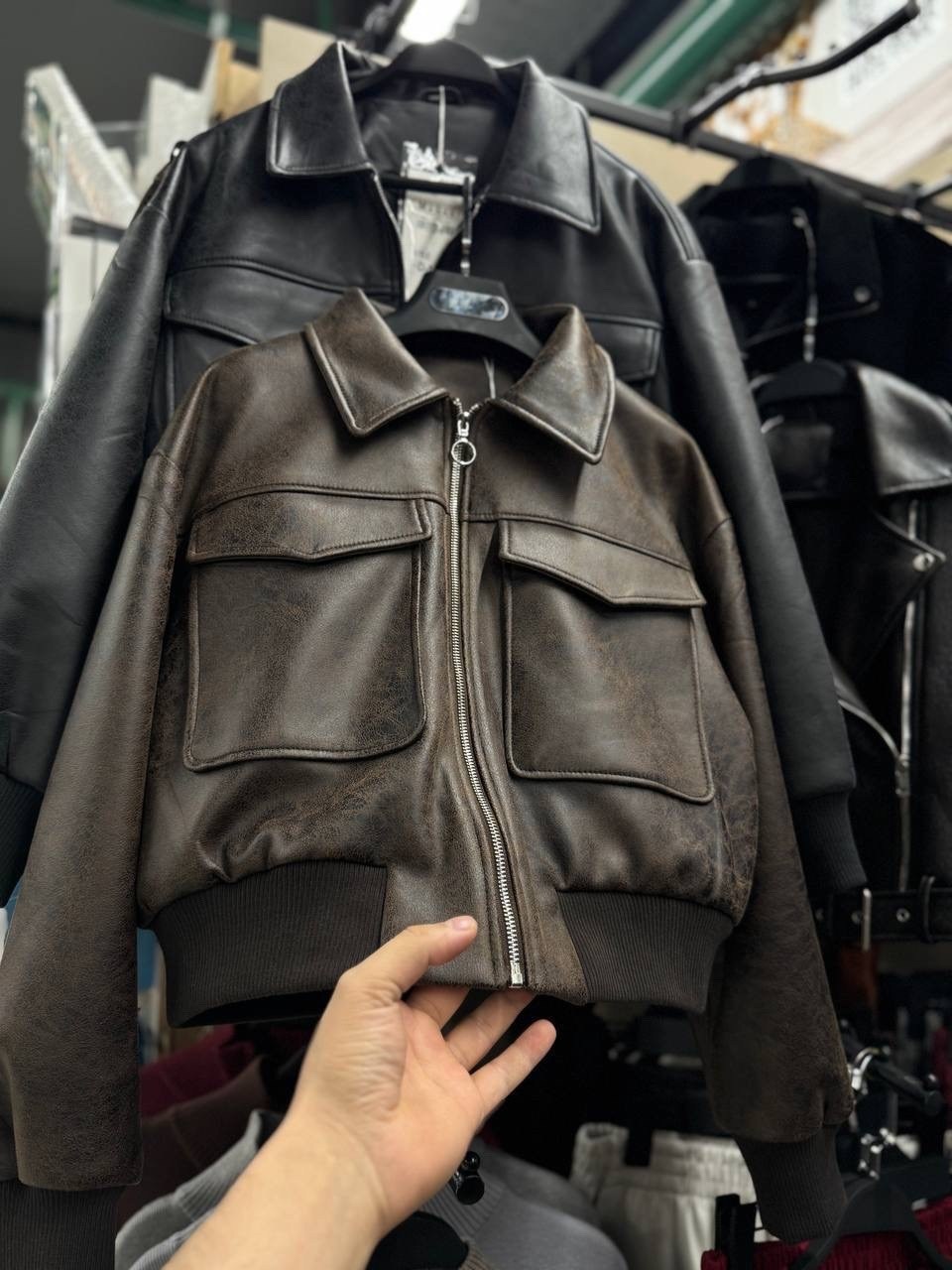 куртка-бомбер из искусственной кожи,кожаная куртка,женская кожаная куртка,куртка бомбер,бомбер женская куртка