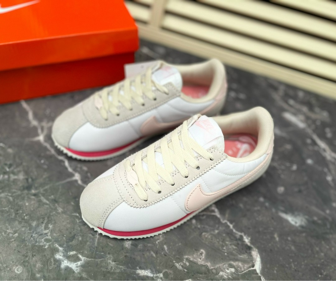 кроссовки nike classic cortez,nike wmns classic cortez leather,nike classic cortez,nike classic cortez leather,nike cortez wmns lady