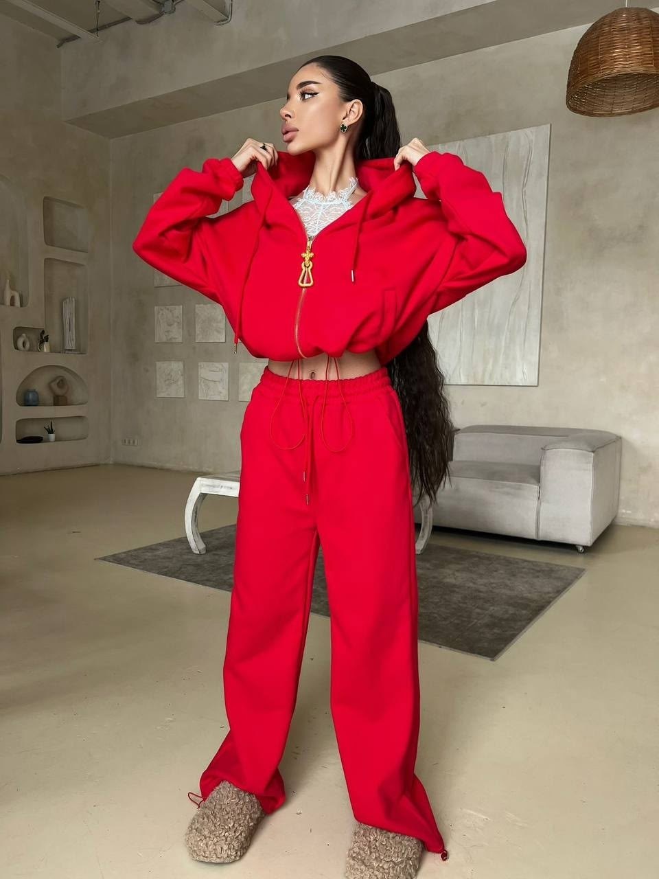 женский спортивный костюм,костюм спортивный,костюм со штанами,женский костюм,красный костюм