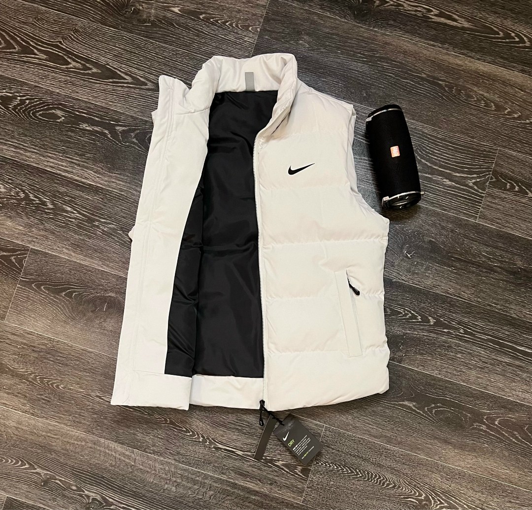 жилетка белая,жилетка весенняя найк,жилетка мужская,жилетка nike,жилет мужской