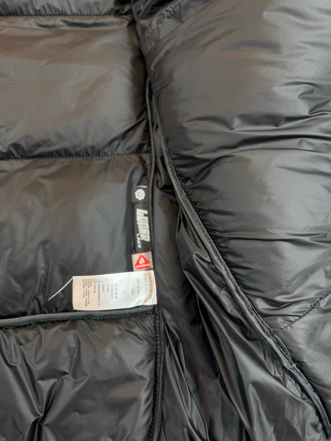 жилетка nike,жилетка мужская,жилетка nike acg,жилетка,жилетка двухсторонняя