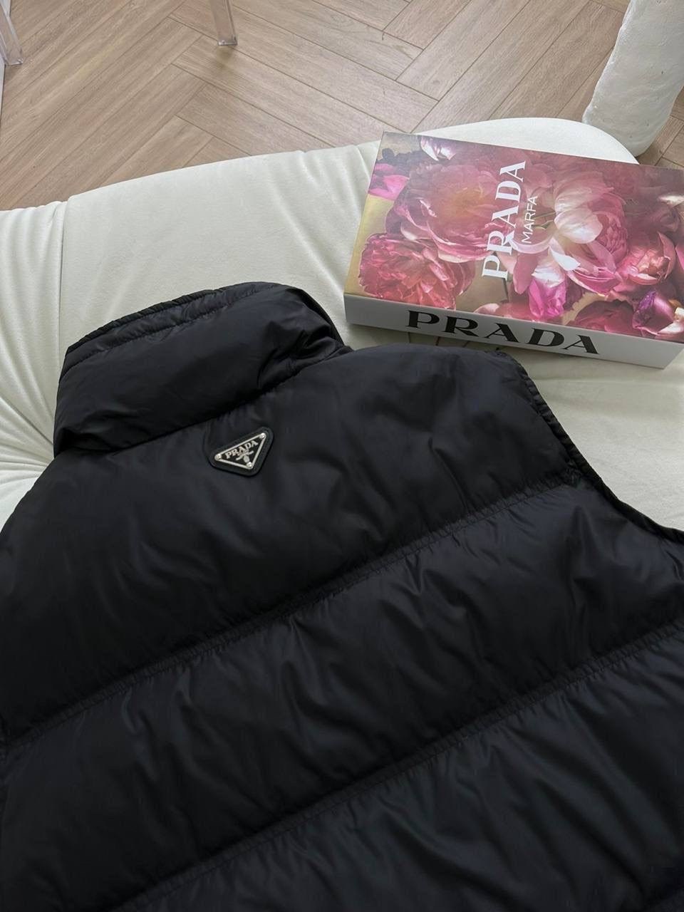 жилетка прада,стильная жилетка,женская жилетка,жилет женский черный,женский жилет prada
