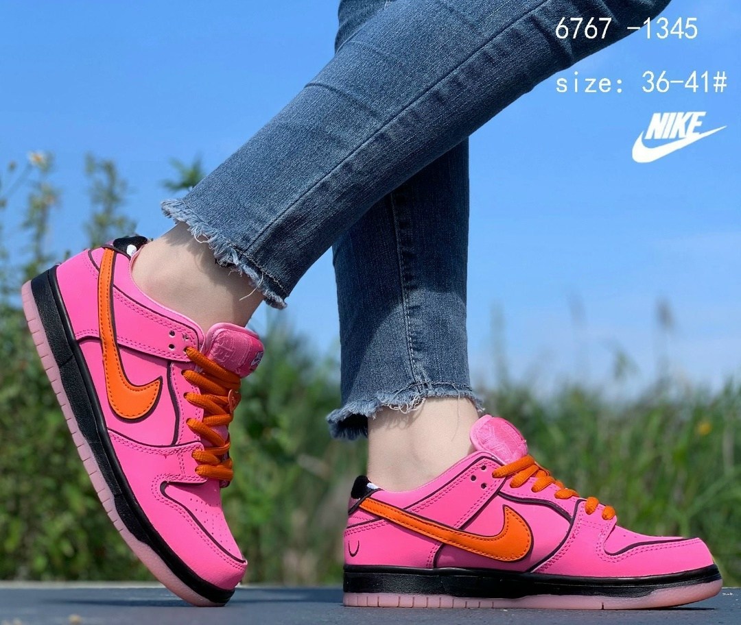 кроссовки nike sb dunk low,кроссовки powerpuff girls x nike sb dunk low blossom,кроссовки nike,nike sb dunk low the powerpuff girls blossom,dunk low nike