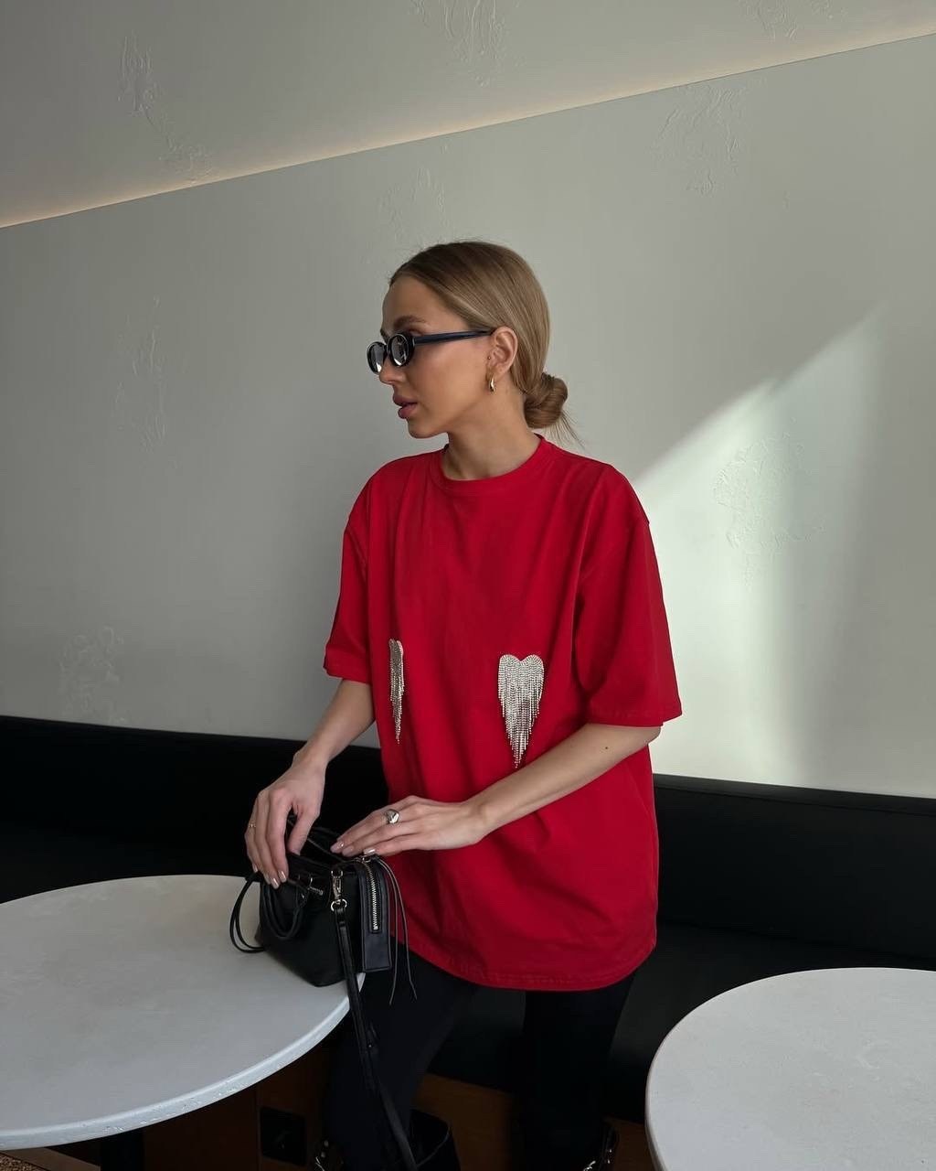 футболки оверсайз с принтами,женская футболка оверсайз,красная футболка оверсайз,красная футболка женская,футболки женская оверсайз с принтом