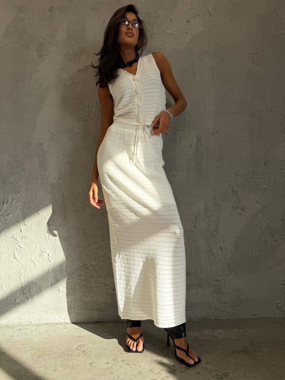 вязаные жилеты,женские кофты,кофта трикотаж,жилет трикотажный,трикотажные костюмы