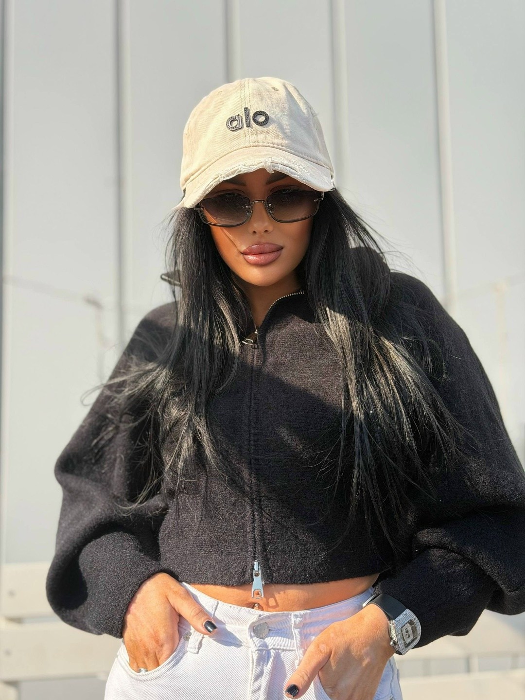 брюнетка,девушка,макияж брюнетки,красива девушка,дерзкие