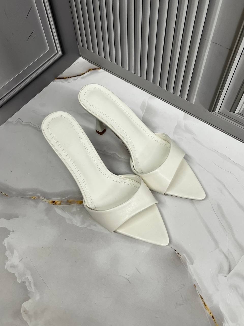 босоножки на каблуках,туфли босоножки,каблуки туфли,женская ,мюли на каблуке