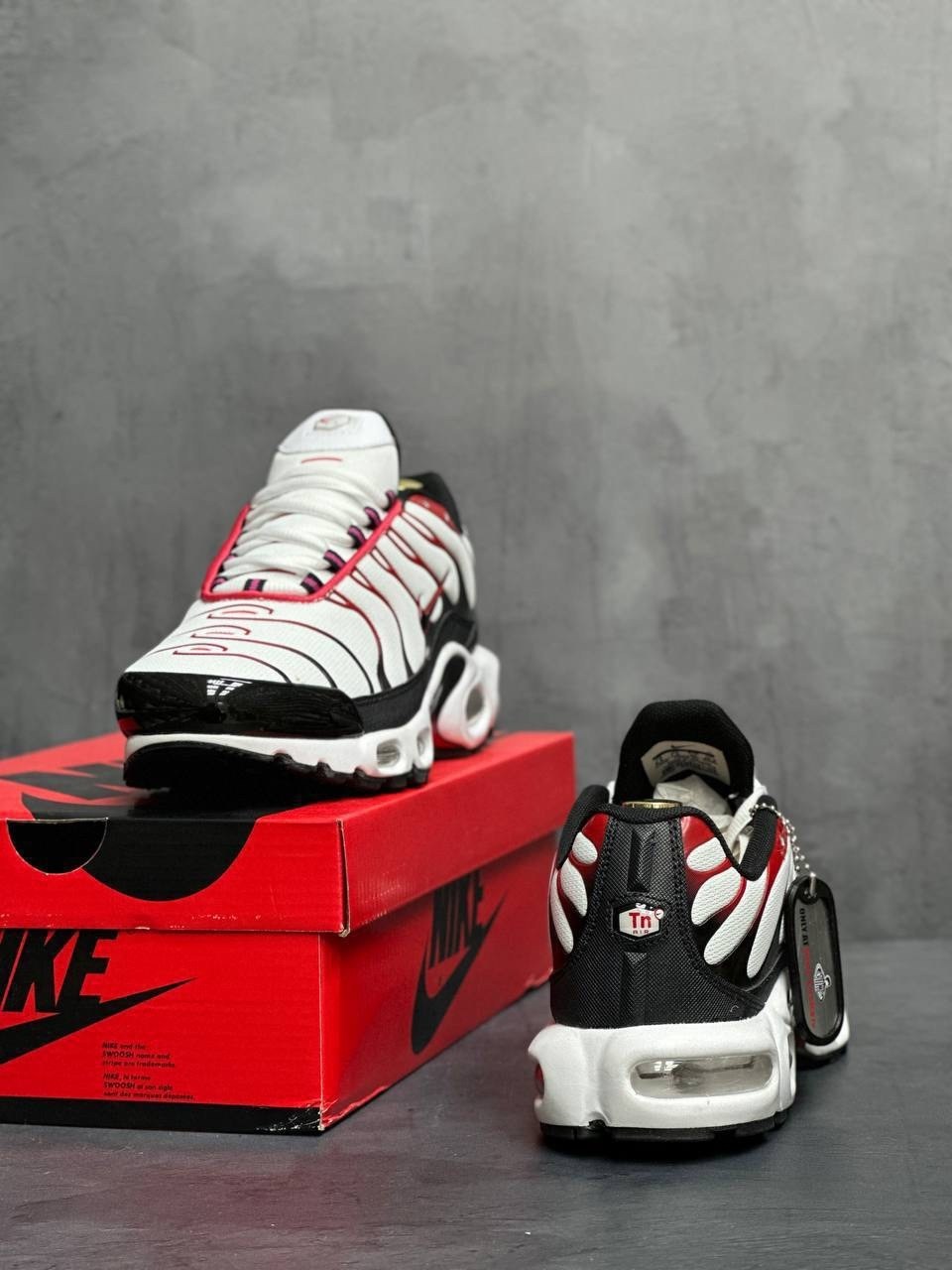 кроссовки nike air max tn plus,nike air max tn plus,nike air max plus white,кроссовки nike air max plus,nike air max plus