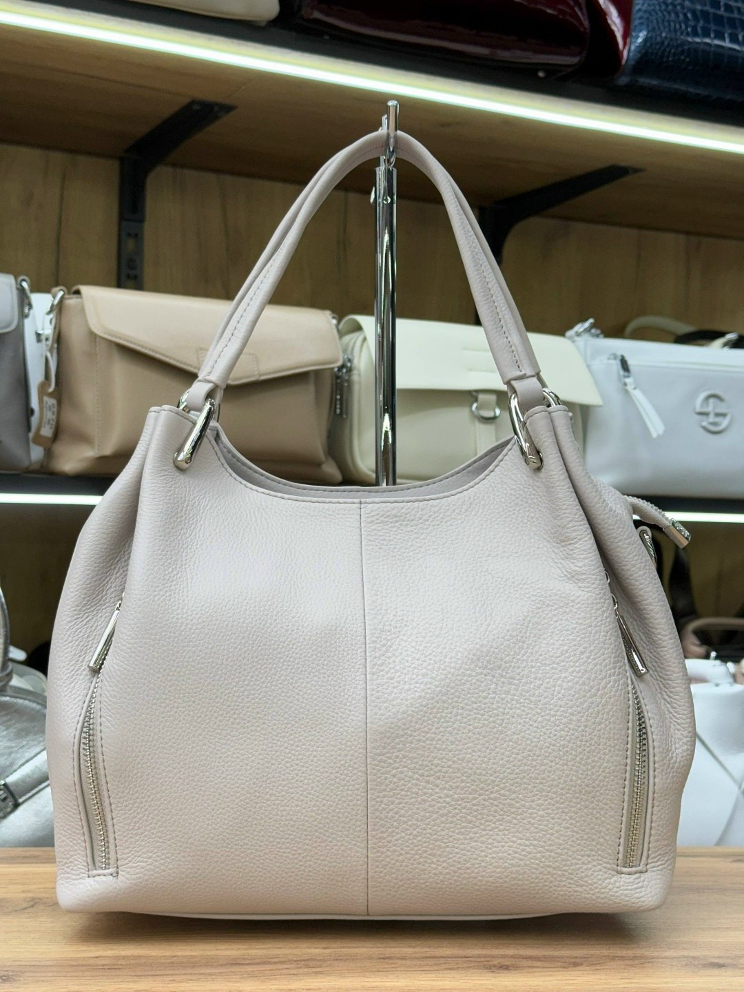 сумка,женская кожаная сумка,красная сумка,сумки женская,женская сумка из натуральной кожи