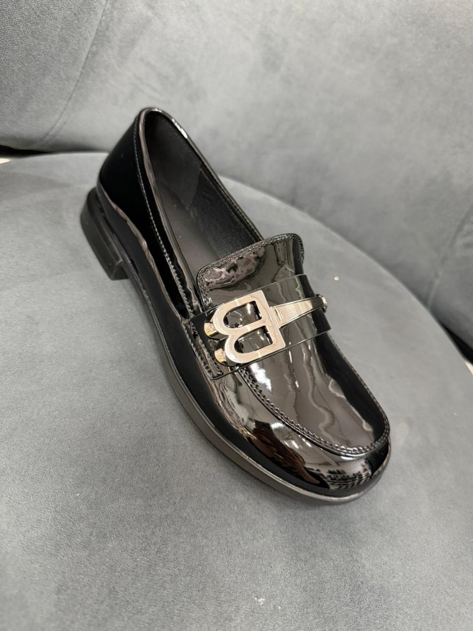 лоферы женские на высокой подошве,лоферы женские на высокой платформе,лоферы кари,лоферы женские,модные лоферы