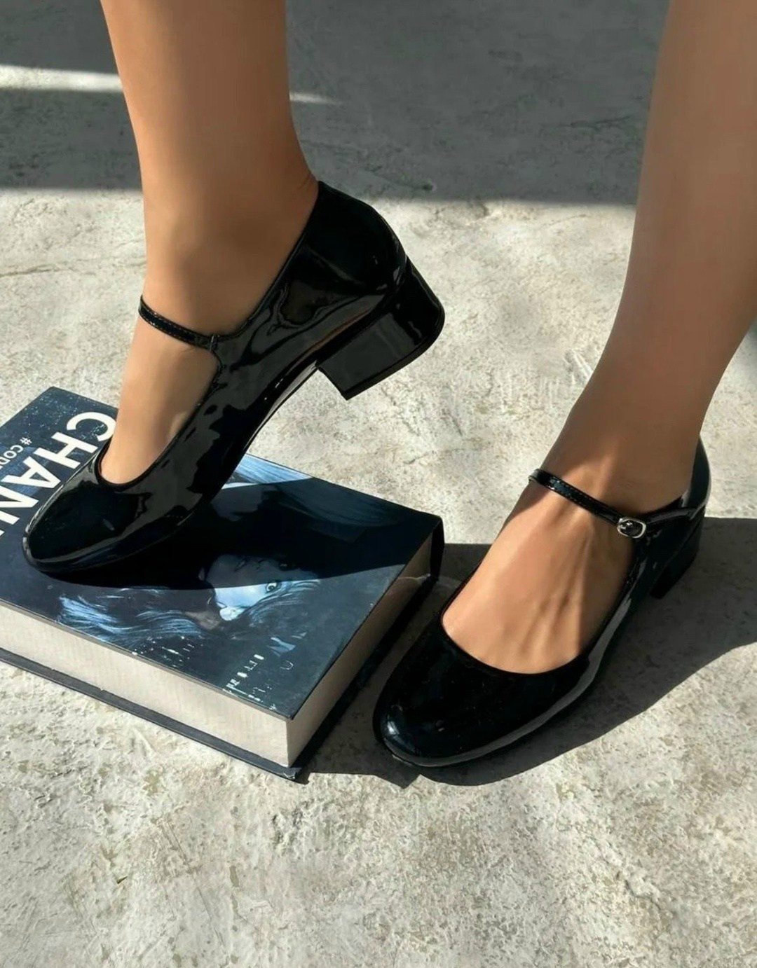 ,черные туфли женские,туфли черные,черные женские лакированные туфли на низком каблуке mary jane,туфли женские на каблуках