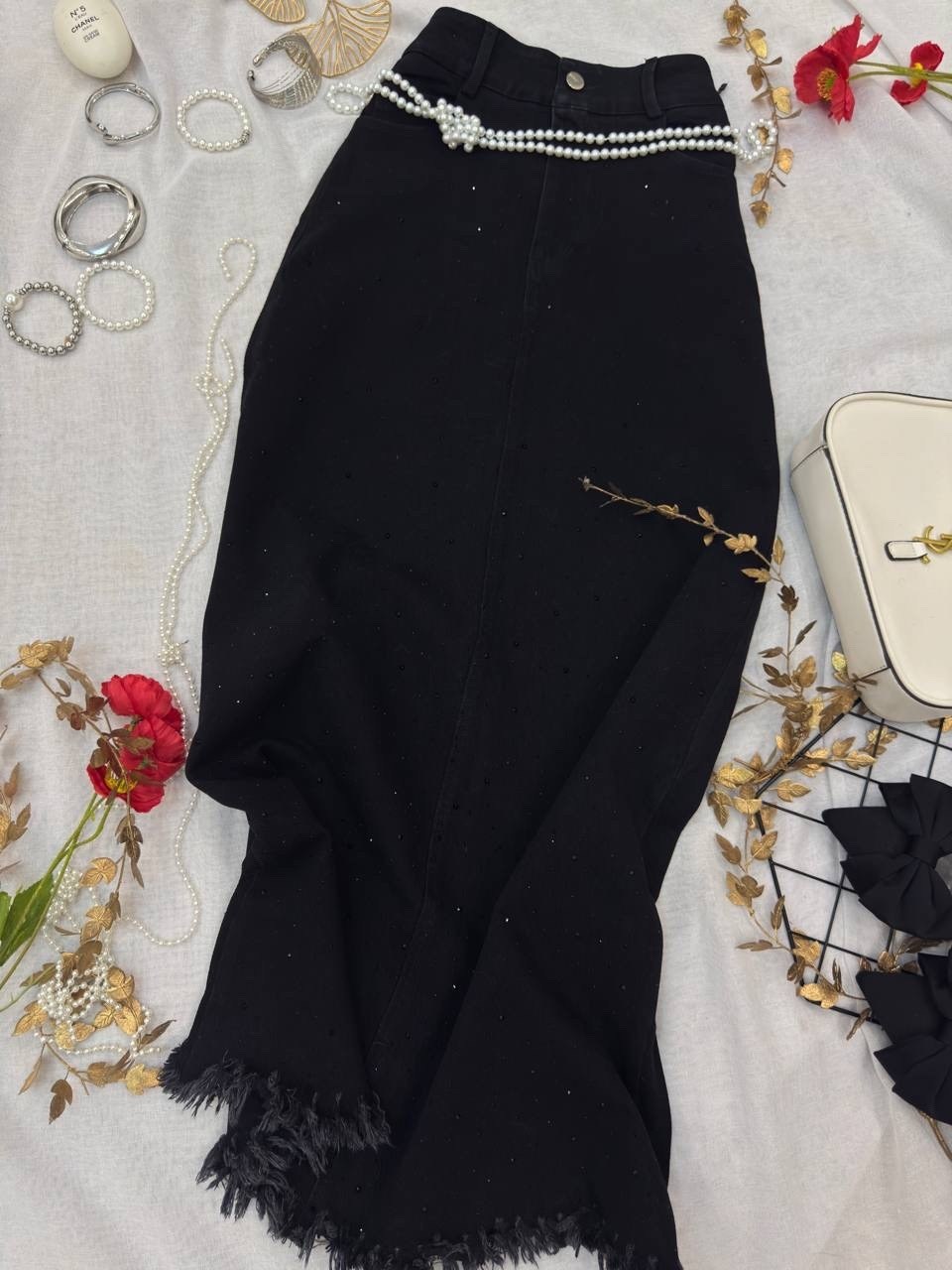 женские джинсы со стразами,джинсы труба с стразами,джинсы широкие трубы со стразами,джинсы со стразами широкие,женские джинсы