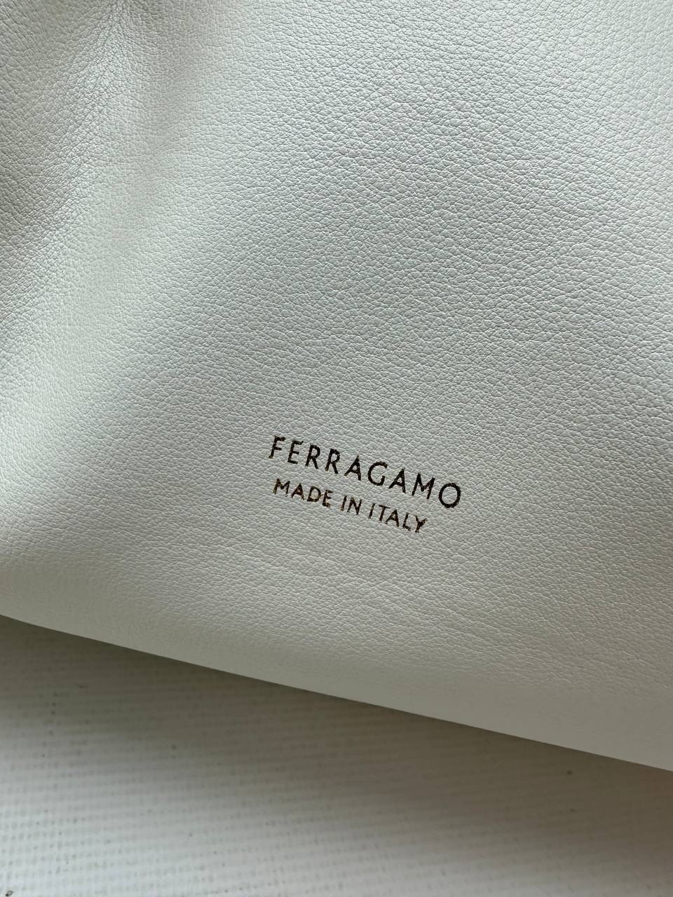 сумка salvatore ferragamo,сумка,сумки женская,сумки тоут,сумка тоут женская