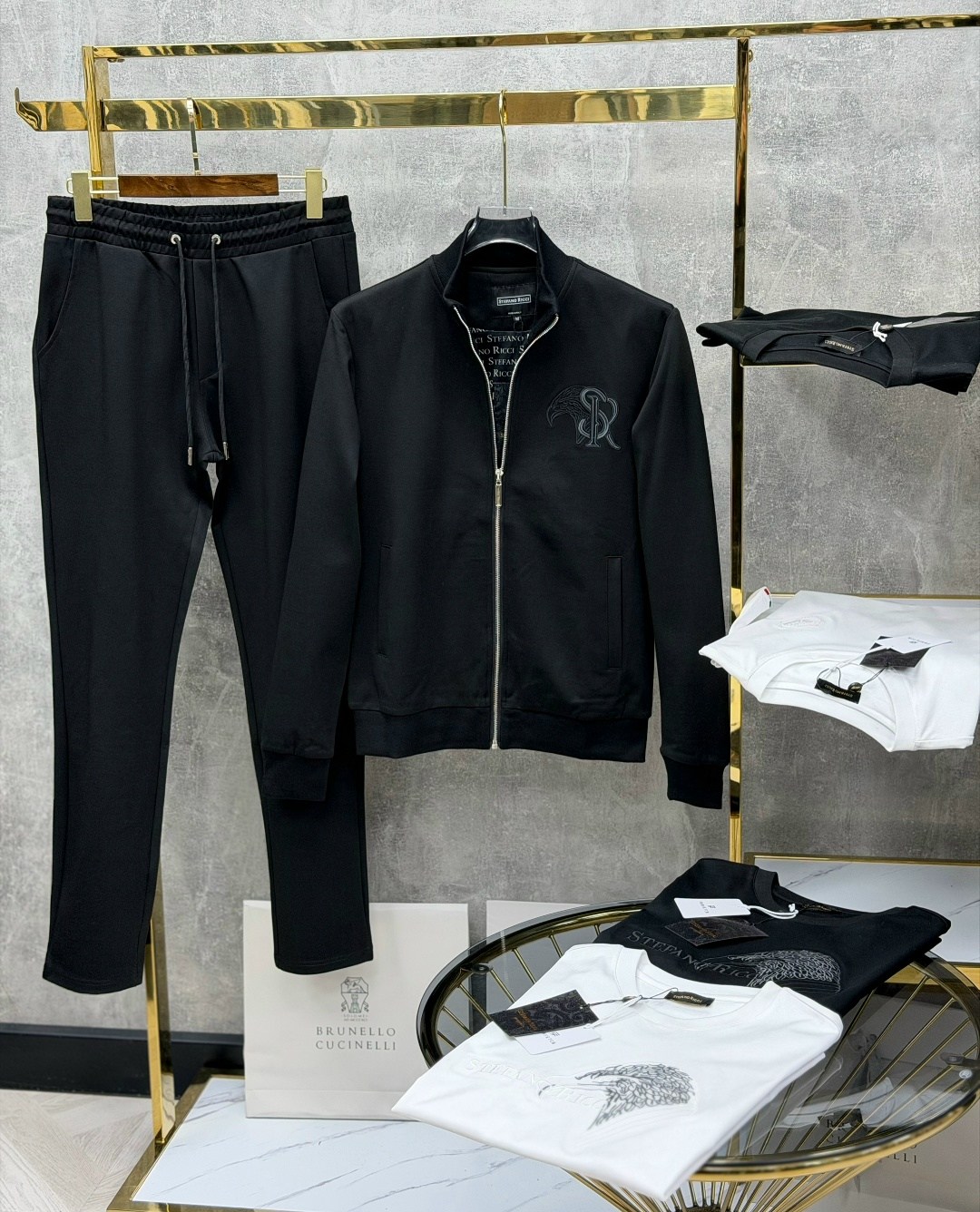 спортивный костюм brunello cucinelli,спортивные костюмы stefano ricci,спортивный костюм brunello,спортивный костюм billionaire,спортивный костюм philipp plein