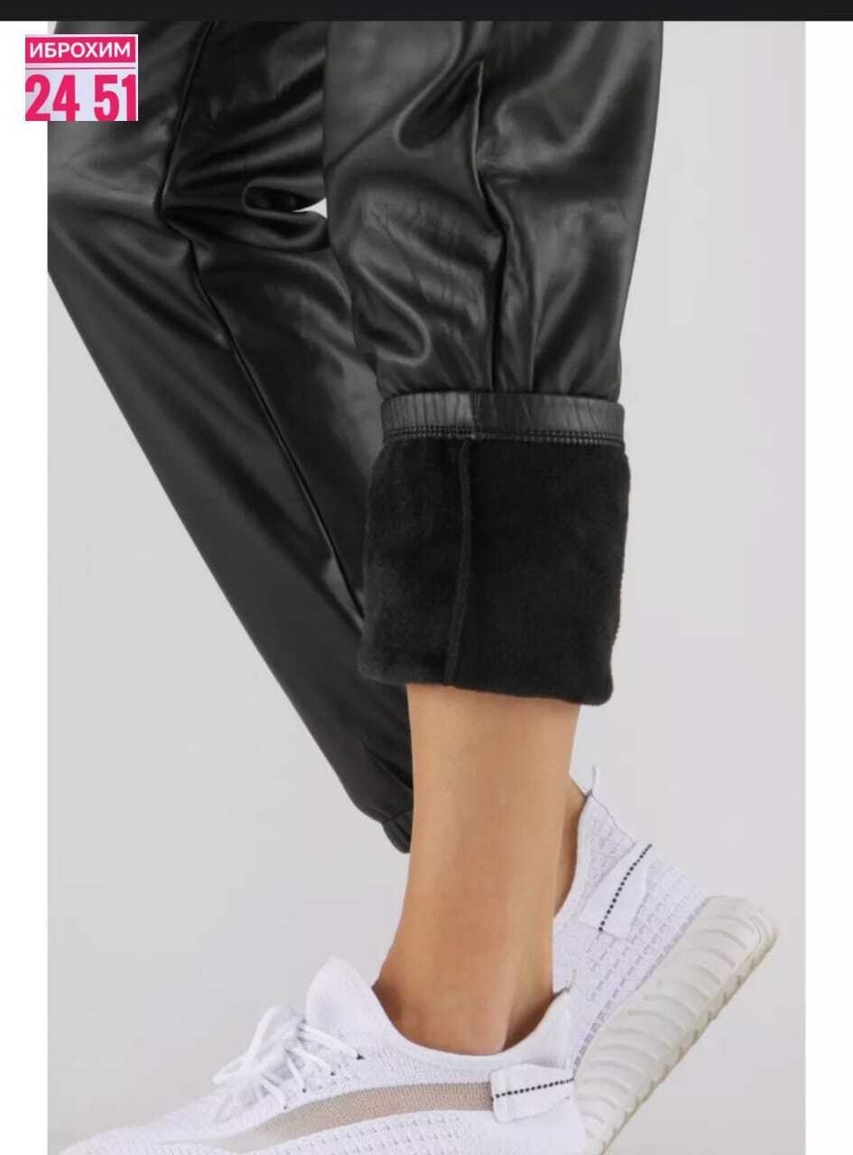 штаны из экокожи,брюки из экокожи спортивные на резинке moliza 60682942,брюки из экокожи спортивные на резинке moliza,брюки кожаные,штаны кожаные