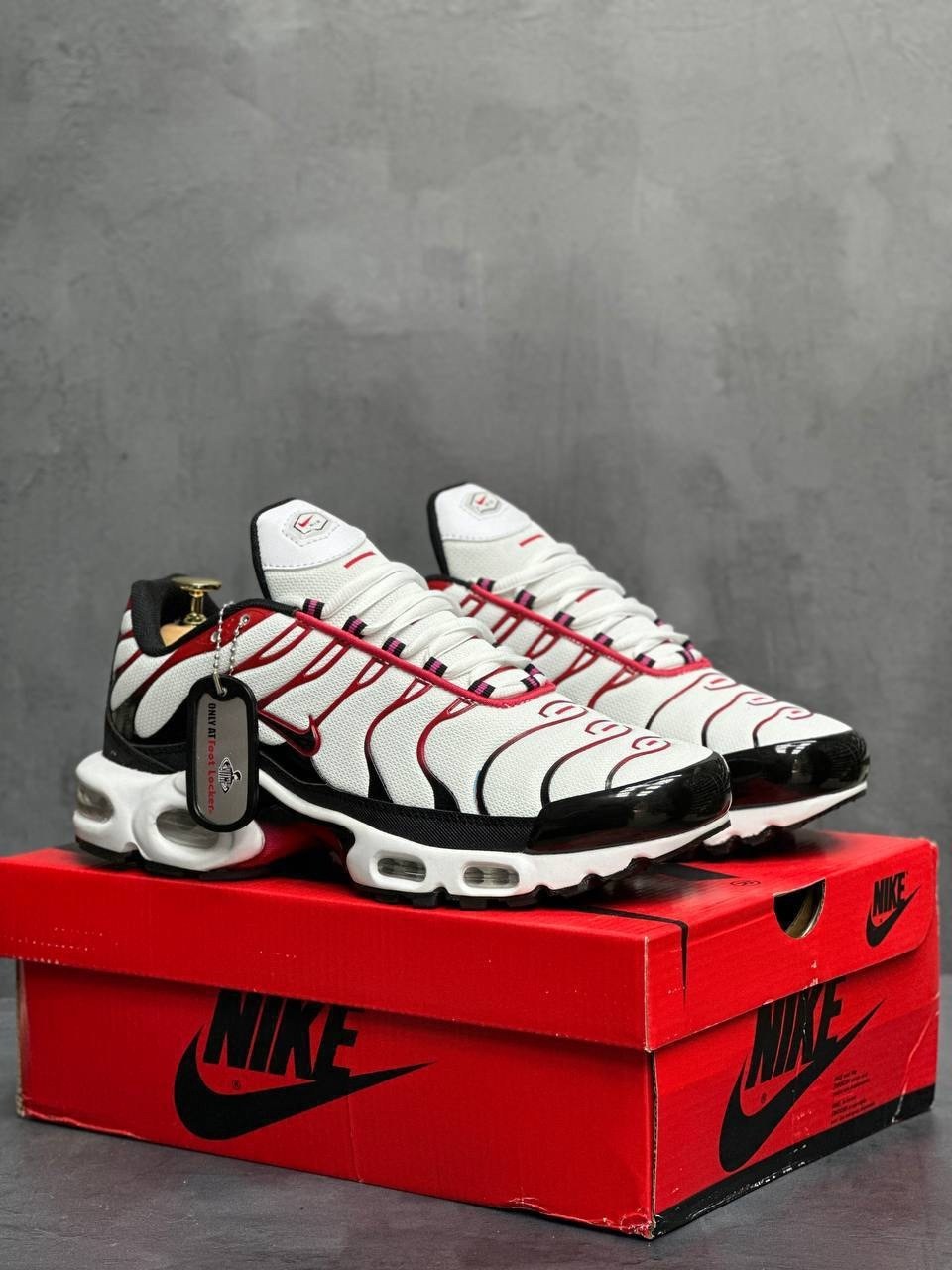 кроссовки nike air max tn plus,nike air max tn plus,nike air max plus white,кроссовки nike air max plus,nike air max plus