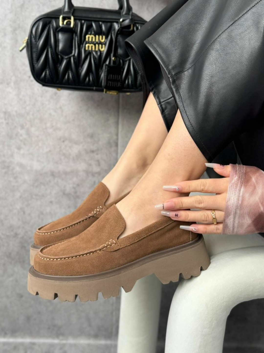 ,лоферы замшевые на платформе,лоферы из натуральной замши,лоферы,лоферы на платформе