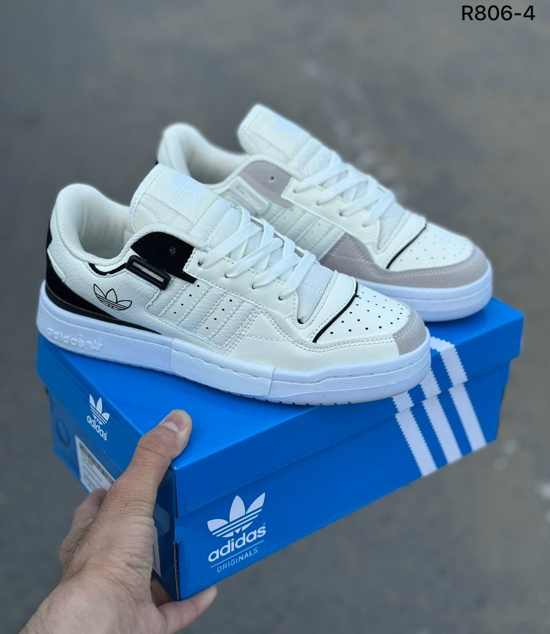 кроссовки adidas,адидас люкс кроссовки,кроссовки адидас последние модели 2026,кроссовки мужские adidas,кроссовки adidas original