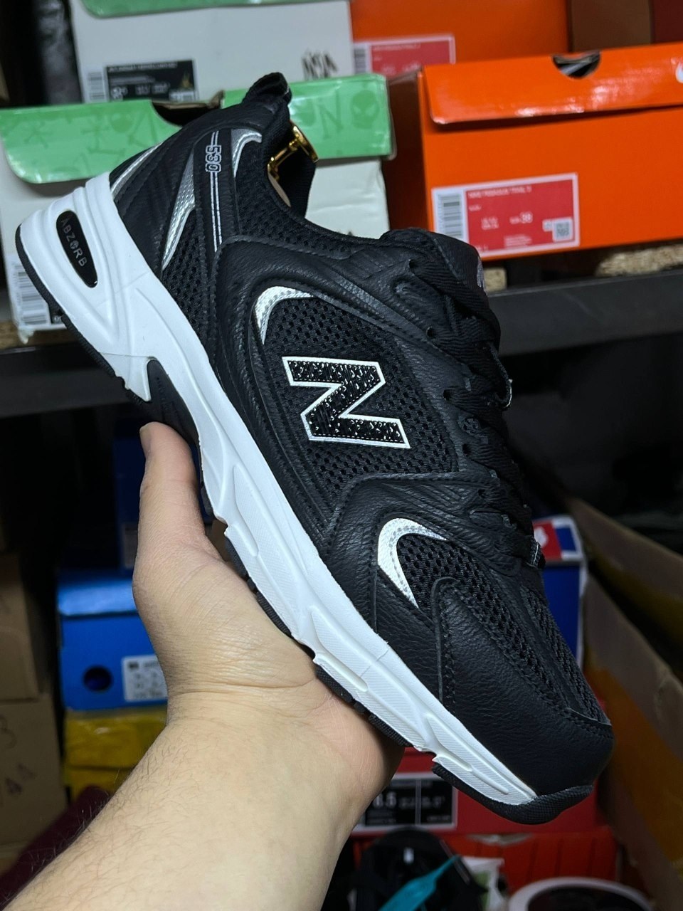 кроссовки,мужские кроссовки для бега,new balance 990 v5 black,беговые кроссовки,спортивная