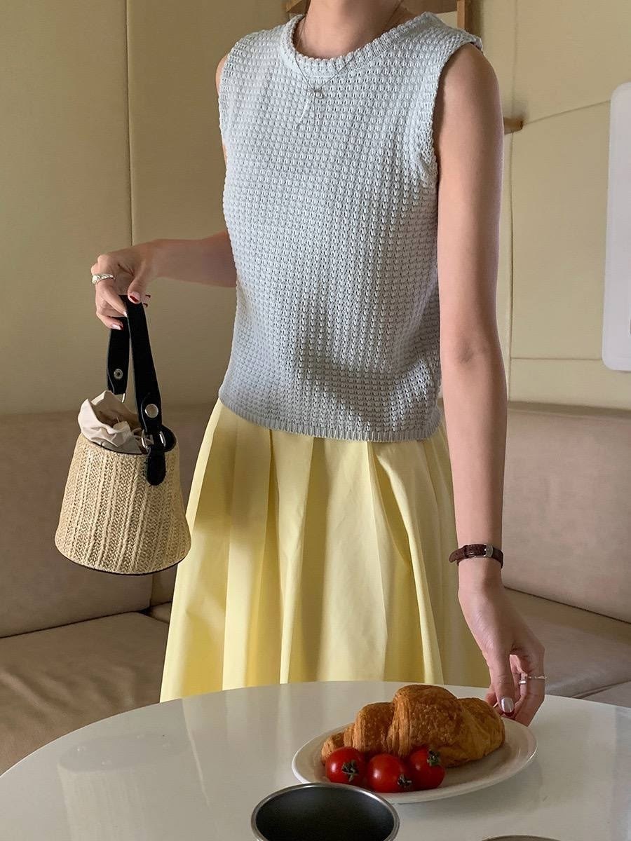 жилет вязаный,вязаная жилетка,вязаные вещи,вязаная безрукавка,вязаные жилеты женские