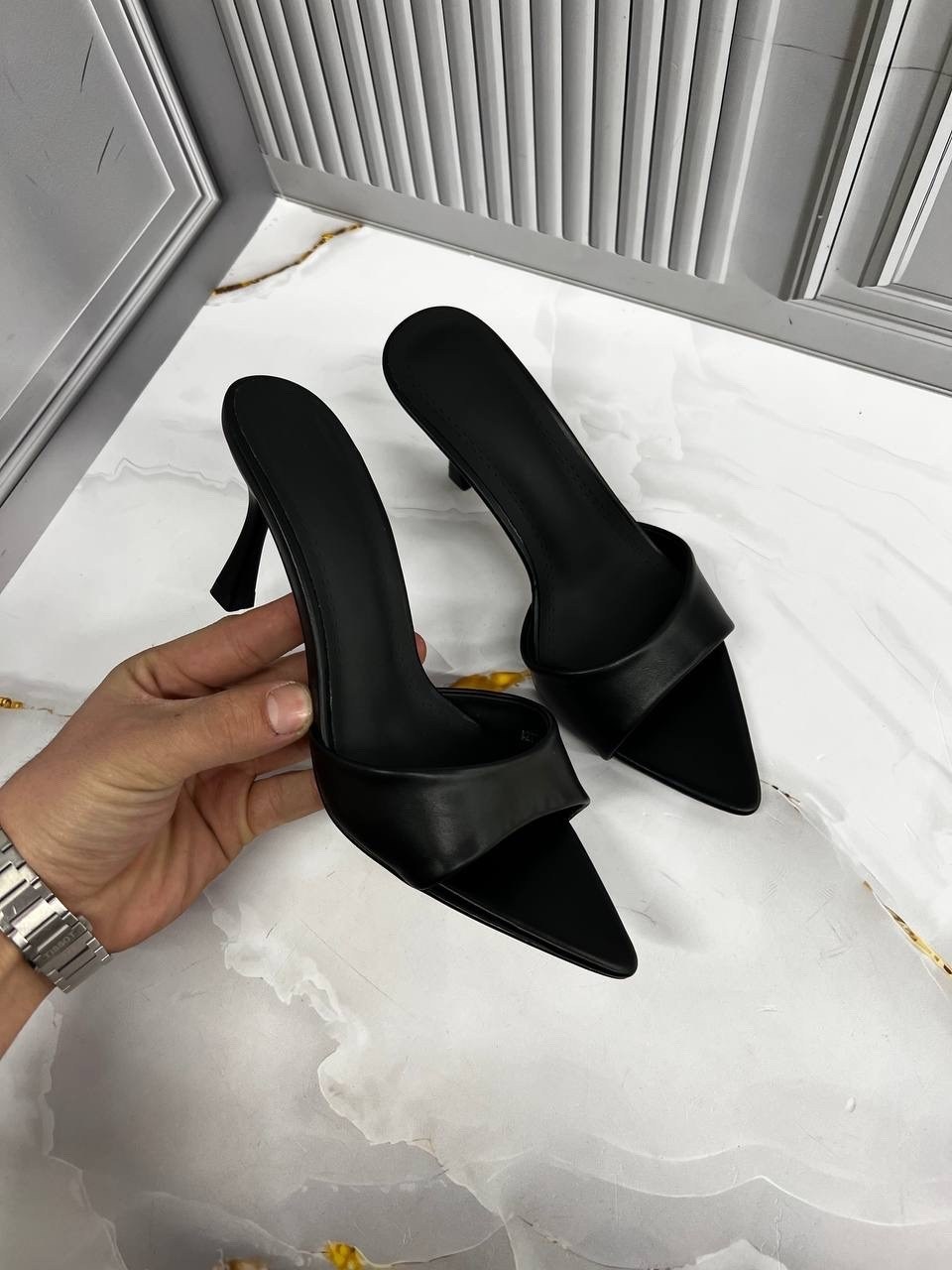 босоножки на каблуках,туфли босоножки,каблуки туфли,женская ,мюли на каблуке