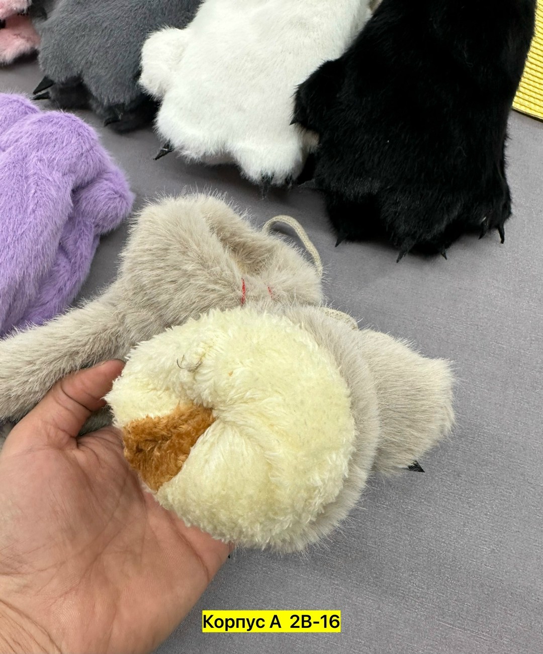 варежки лапки,варежки кошачьи лапки,плюшевые варежки,перчатки митенки кошачьи лапки,варежки меховые