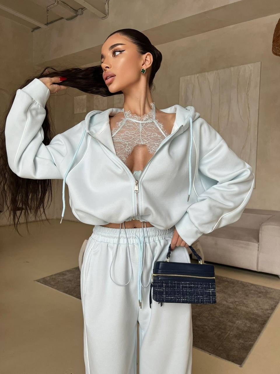 женский спортивный костюм,спортивный костюм,женский костюм,спортивный костюм модный,стильные женские костюмы