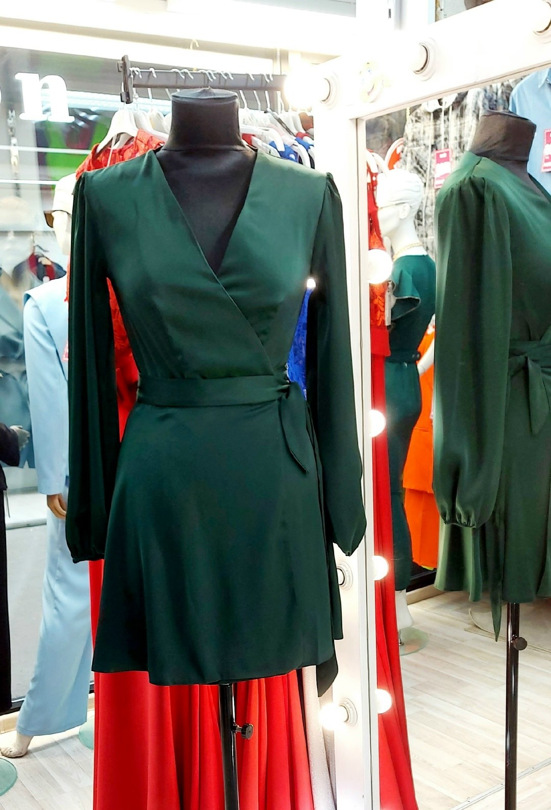 платье,платье зелёное,модели платьев,женское платье,платья базовые