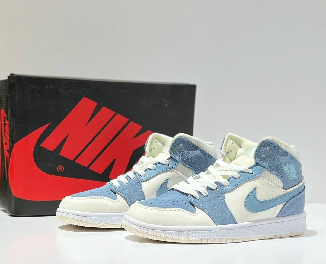 air jordan 1 mid se 'sail light blue',кроссовки nike air jordan 1,nike air jordan 1 mid se,nike air jordan 1 mid,air jordan 1 mid se