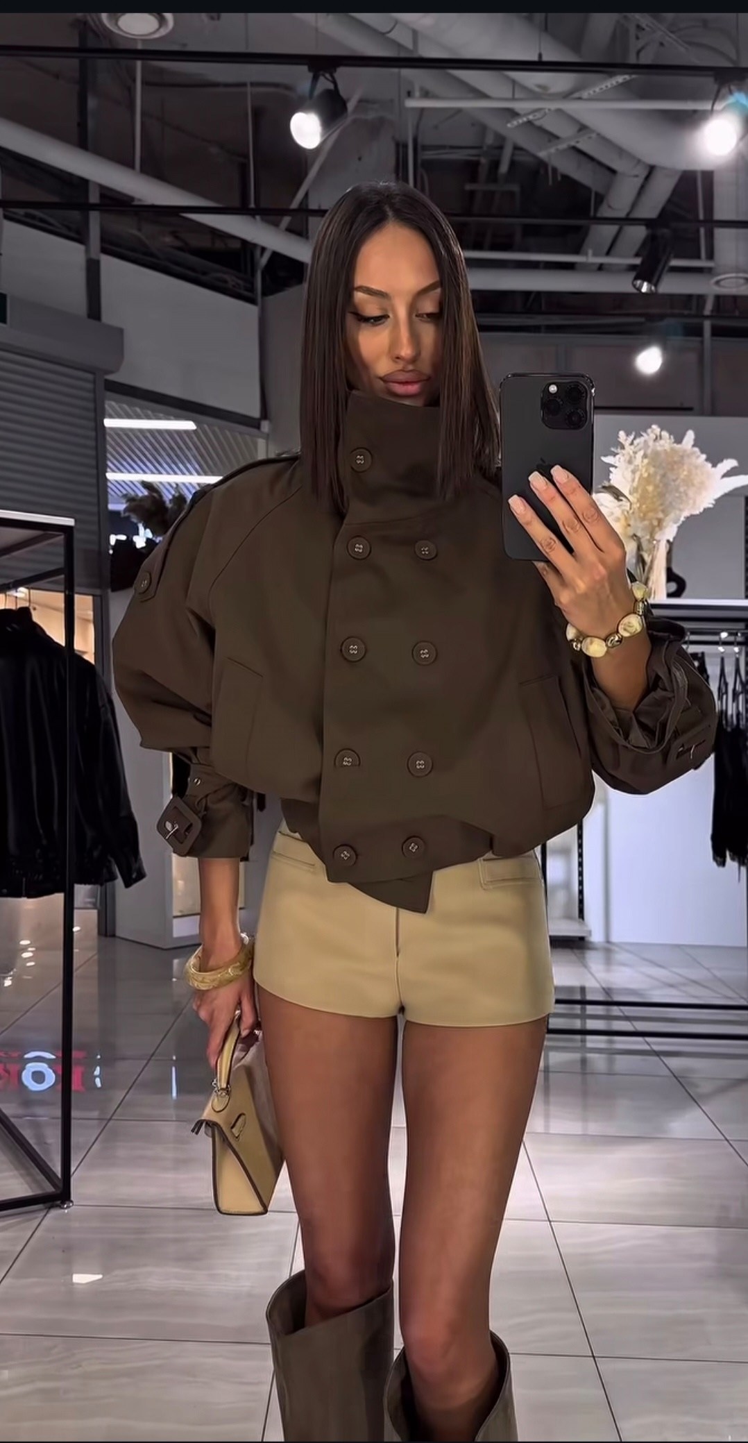 куртка бомбер,мода стиль,стиль одежды,укороченная куртка