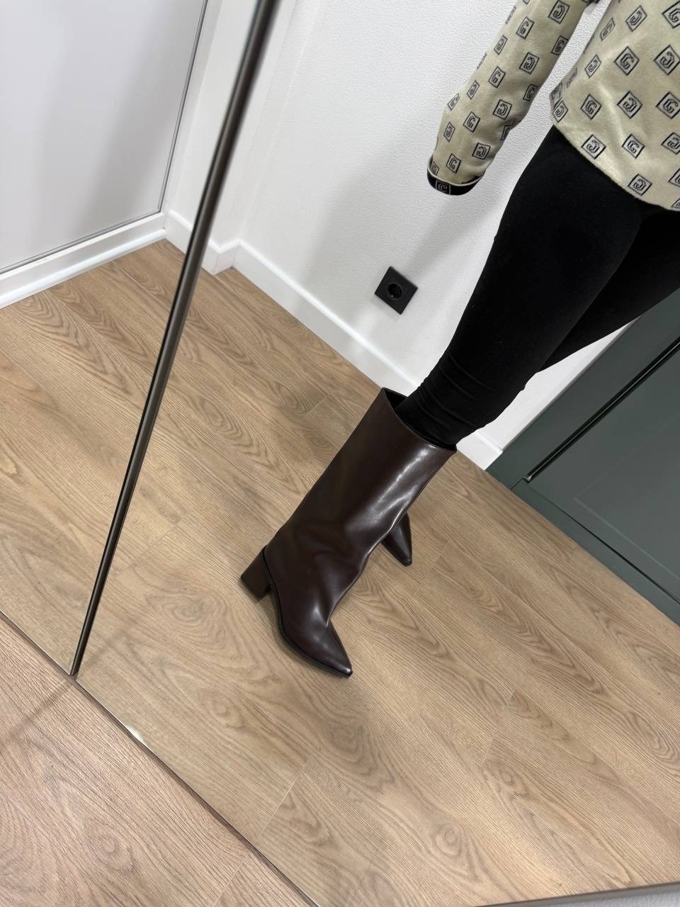 сапоги модные,сапоги,женские сапоги,высокие сапоги,остроносые женские высокие сапоги