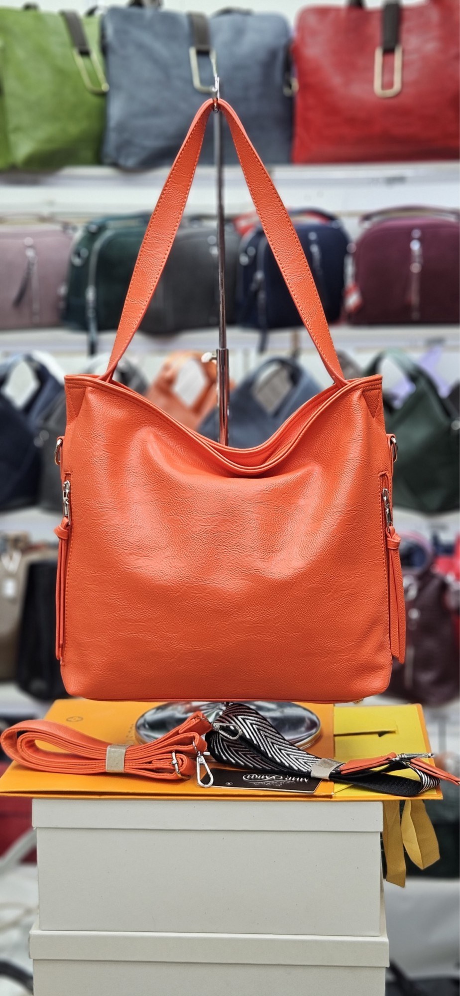 сумка,сумки женская,модная сумка,модная женская сумка,серая сумка