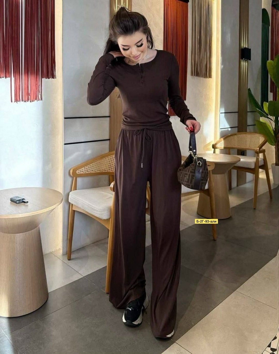 брючный костюм,летние брючные костюмы,костюмчик,костюм женский с капри,женские костюмы