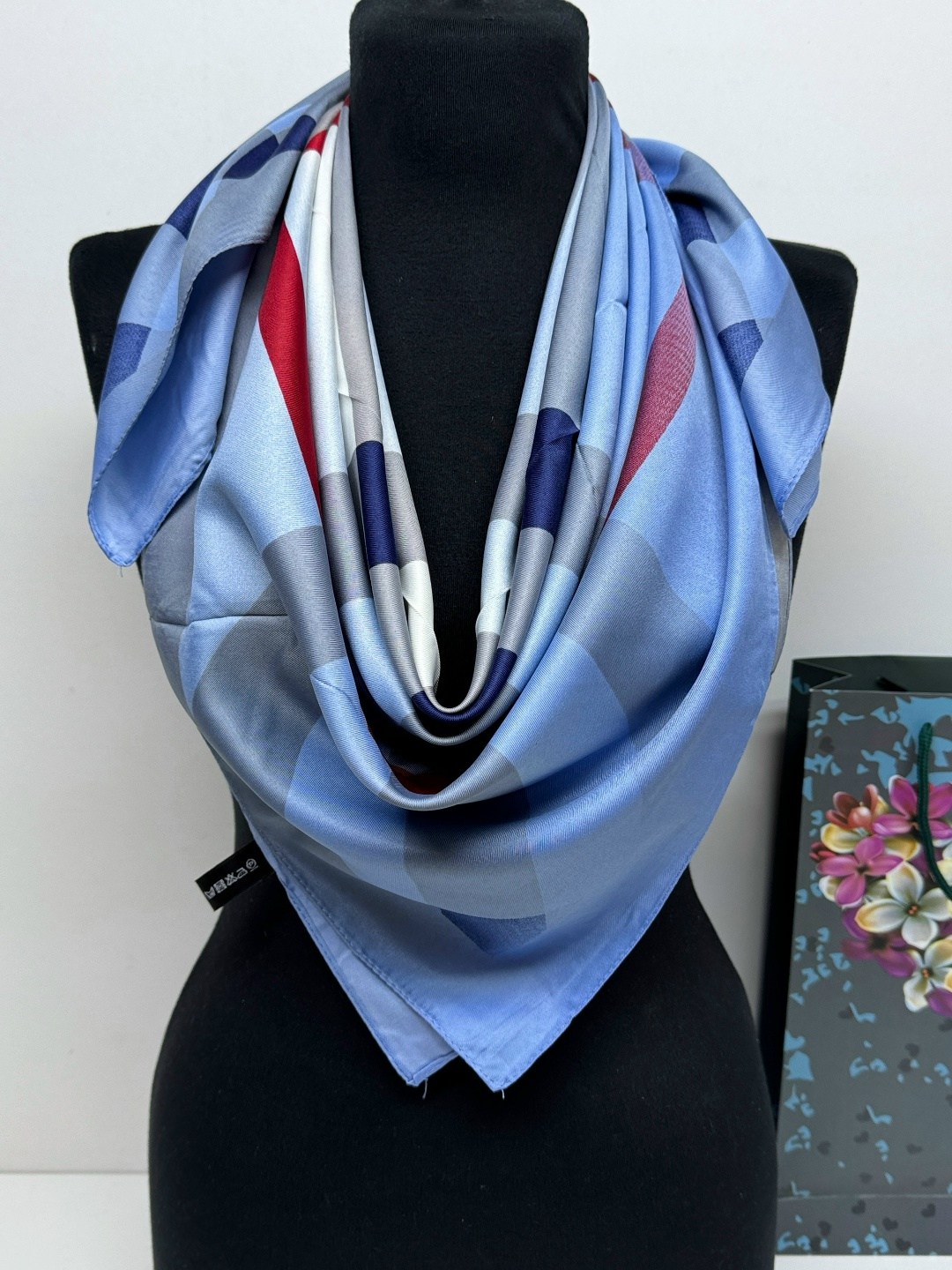 платки шелковые,платки шарф,платки тонки,женские платки,платки тонкие женские