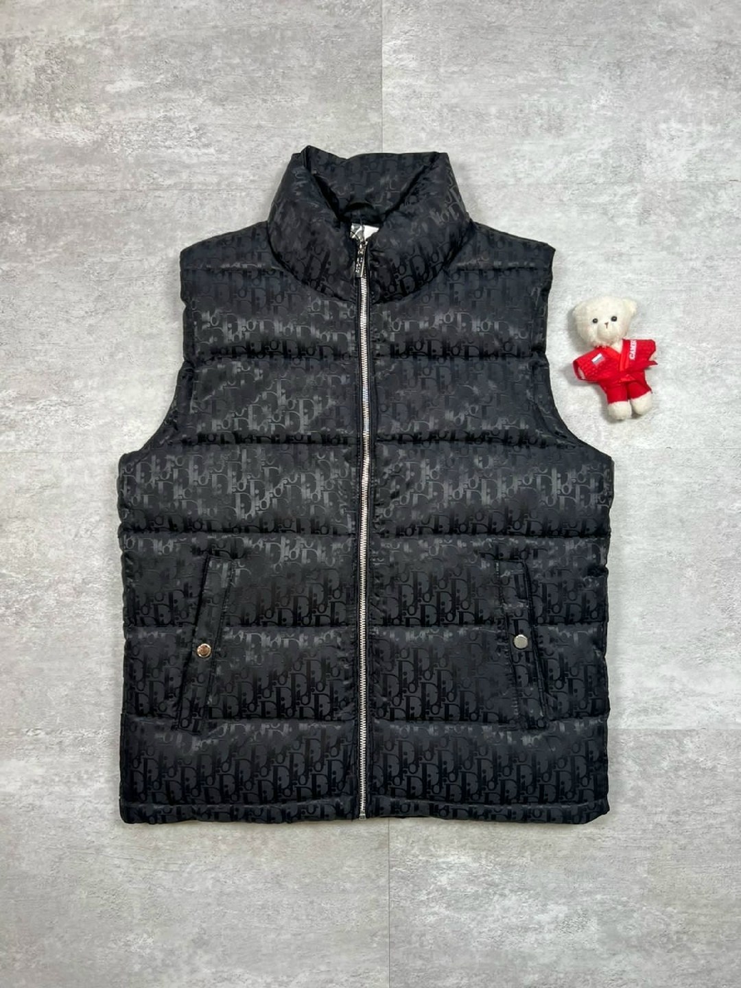 жилет,жилетка dior,жилет для мужчин плащевка,жилетка,жилет плащевка