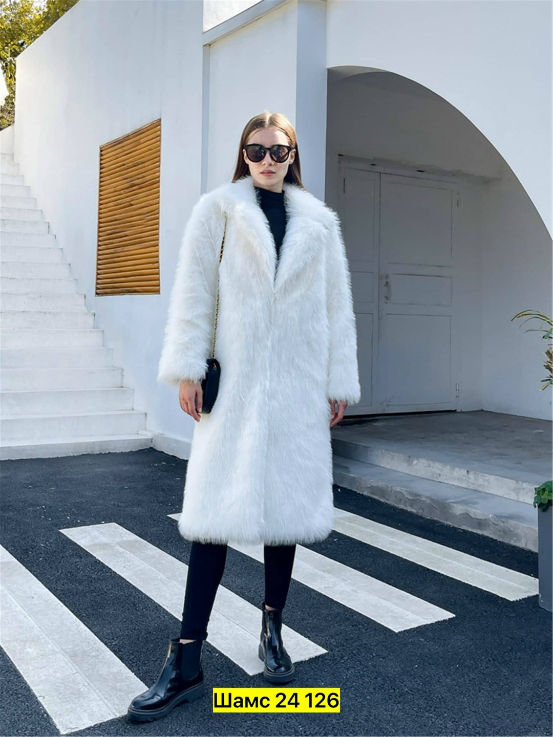 шуба искусственная женская,женская шуба из искусственного меха,пальто из искусственного меха,шуба искусственная,женское пальто с лацканами и карманами шуба искуственный мех