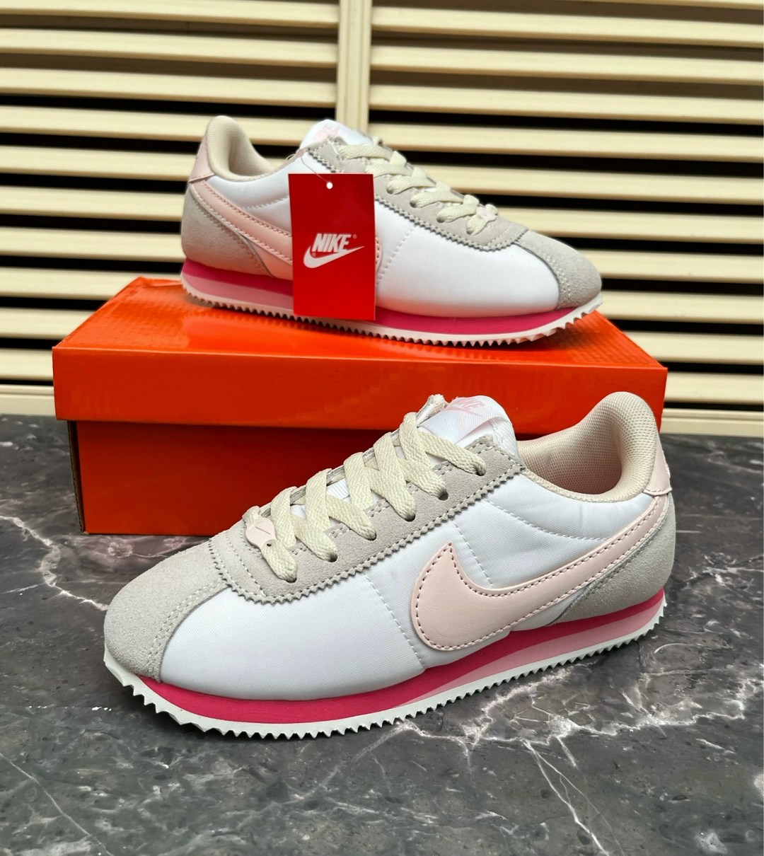 кроссовки nike classic cortez,nike wmns classic cortez leather,nike classic cortez,nike classic cortez leather,nike cortez wmns lady