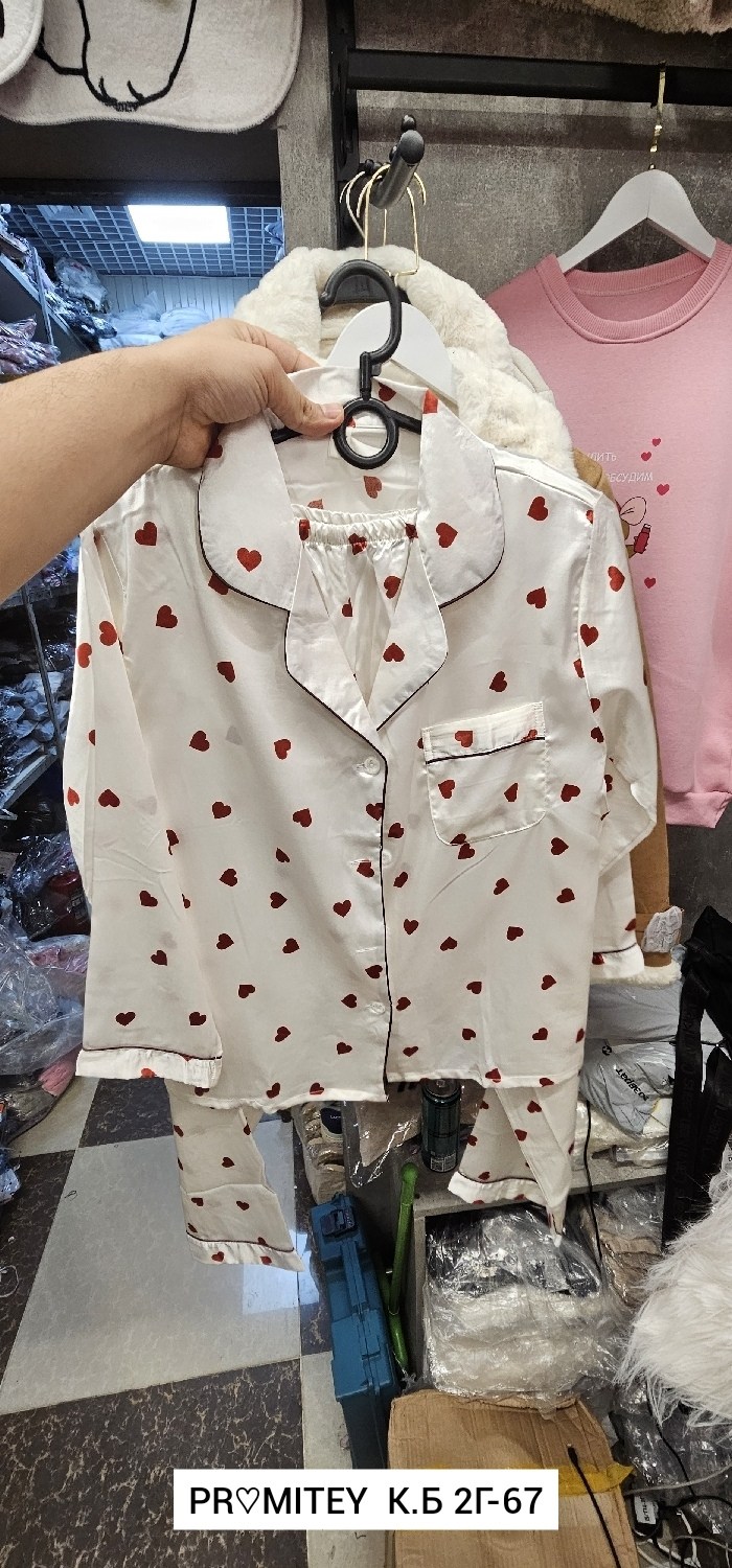 домашняя пижама со штанами и рубашкой с сердечками q&h fashion,пижама сердечки,пижама в сердечку женская,женские пижамы,пижама со штанами и рубашкой с сердечками ysense