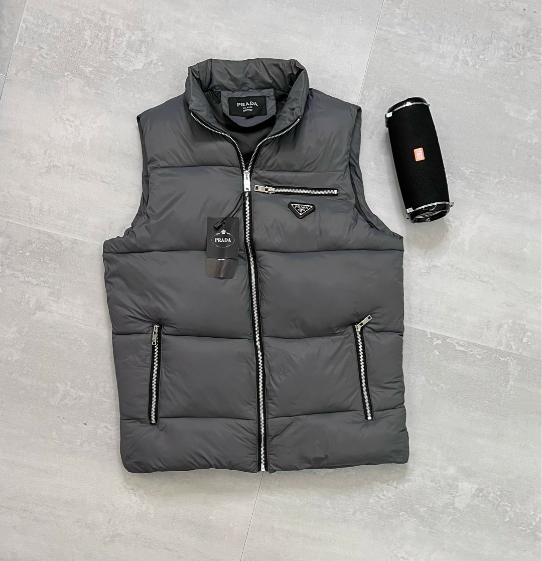 жилетка prada,жилетка прада,мужской жилет prada,жилет prada,жилетка мужская prada