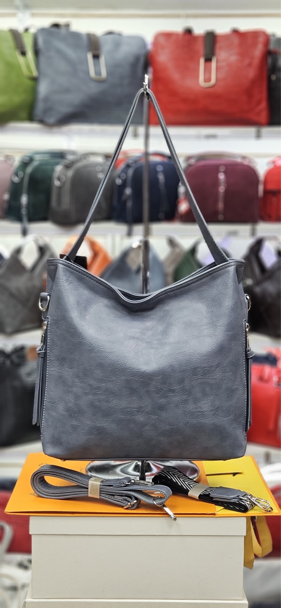 сумка,сумки женская,модная сумка,модная женская сумка,серая сумка