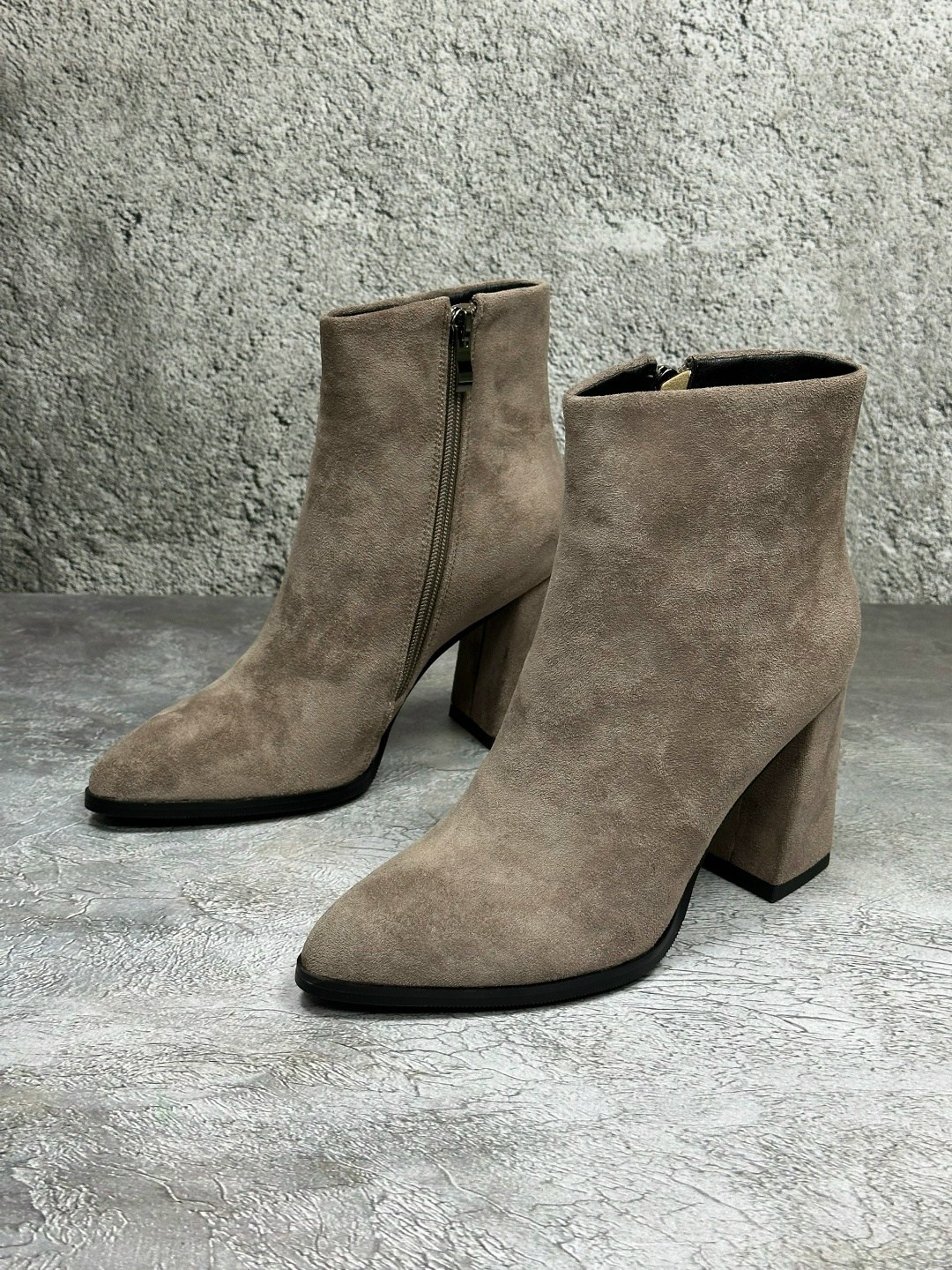,ботильоны женские,модные ботильоны,замшевые ботильоны,ботильоны