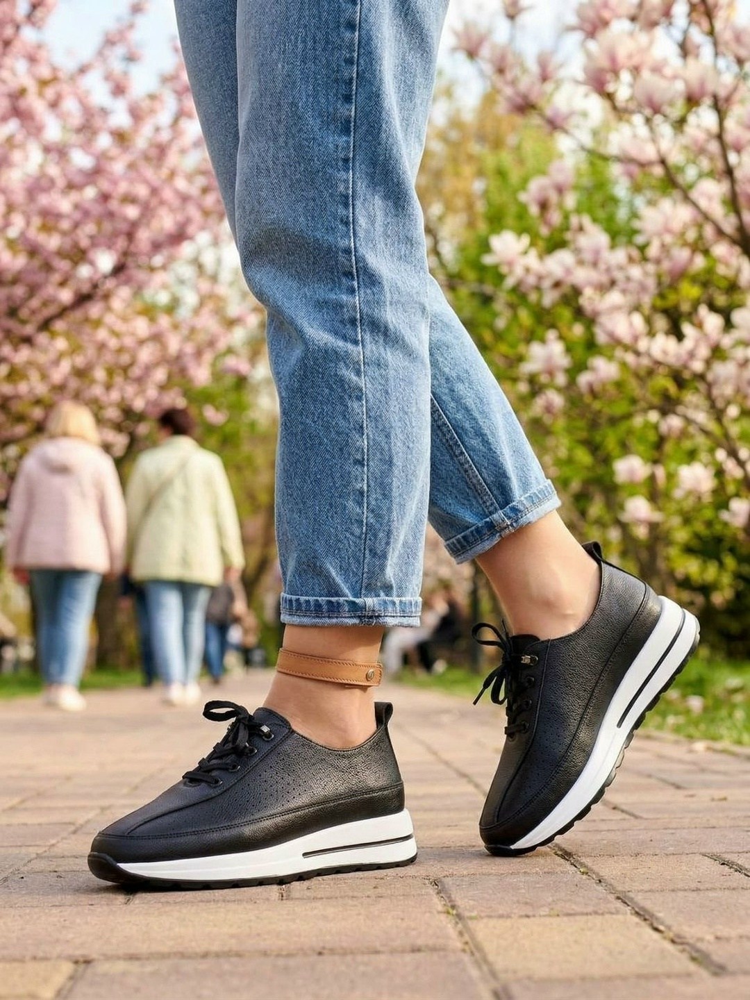 ,кроссовки женскиe,кроссовки женские кожаные,обуви,женская