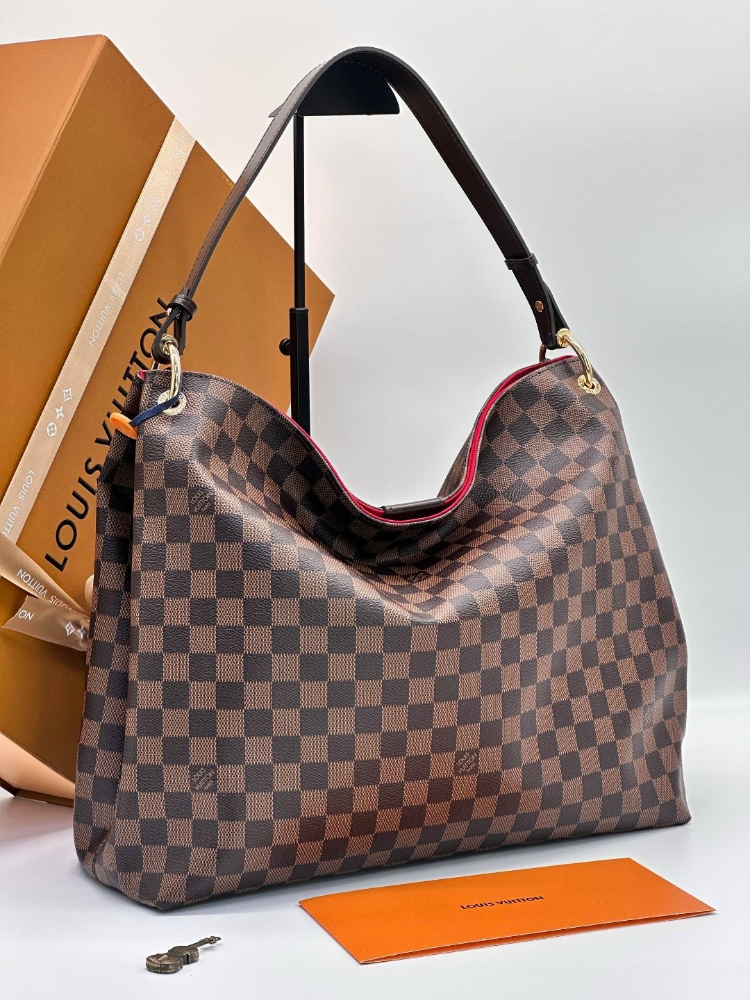louis vuitton graceful pm,сумки луи виттон,сумка луи виттон женская,louis vuitton bag,neverfull louis vuitton