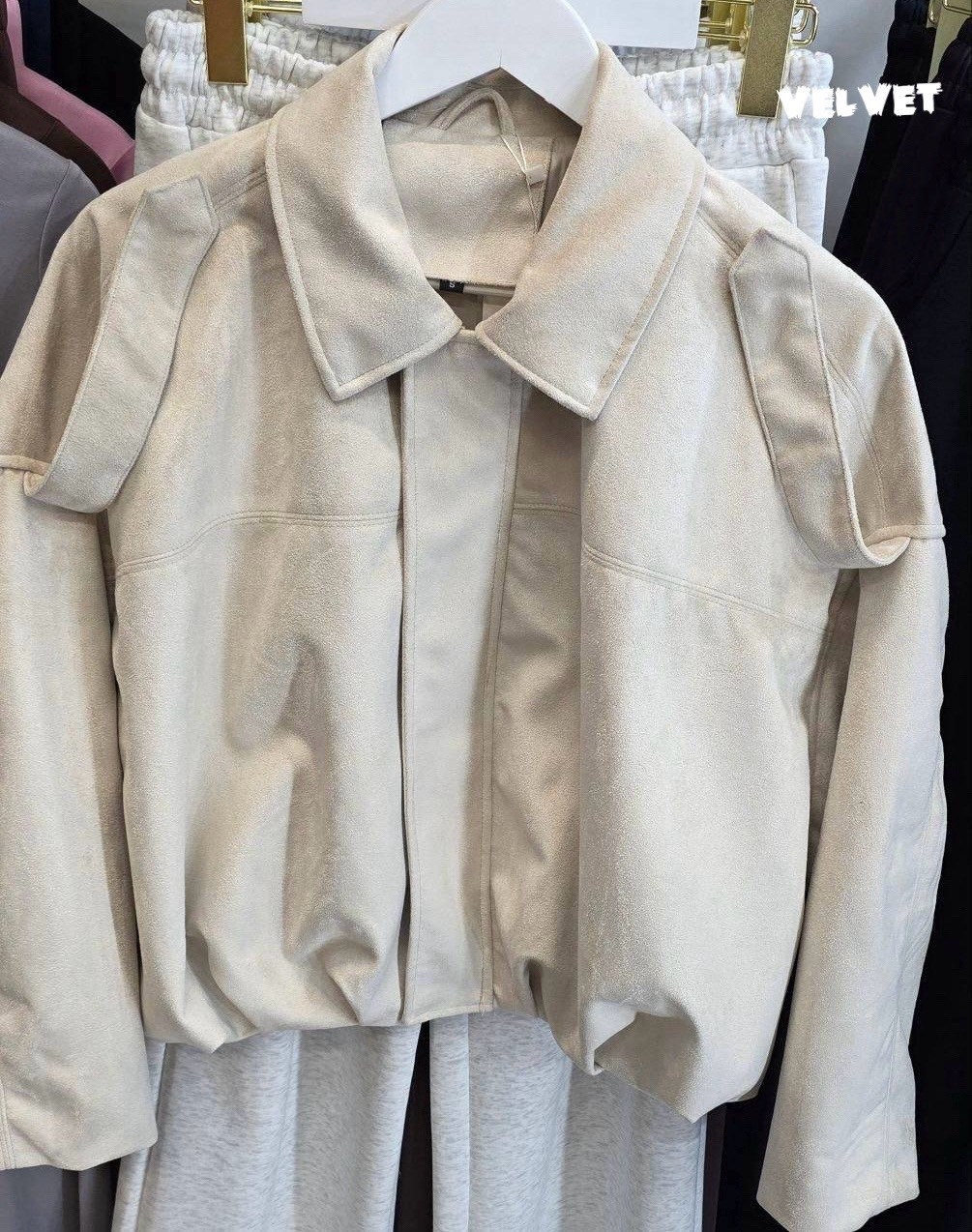 бомбер замшевый кожаный оверсайз куртка easy things clothes,куртка бомбер оверсайз из замши m.wish 453276404,куртка бомбер укороченная оверсайз эко замшевая nonstóp with me,замшевая куртка,куртка замш