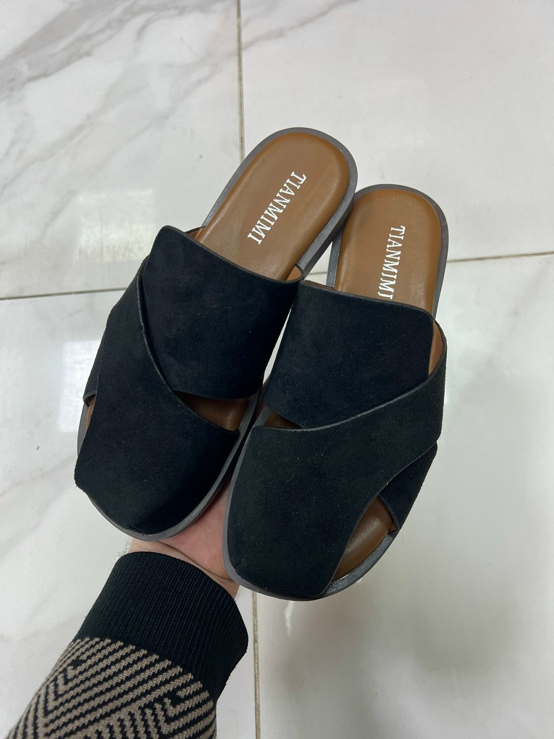 женские шлепанцы,,кожаные шлепки,шлепанцы сабо женские,летние шлепанцы