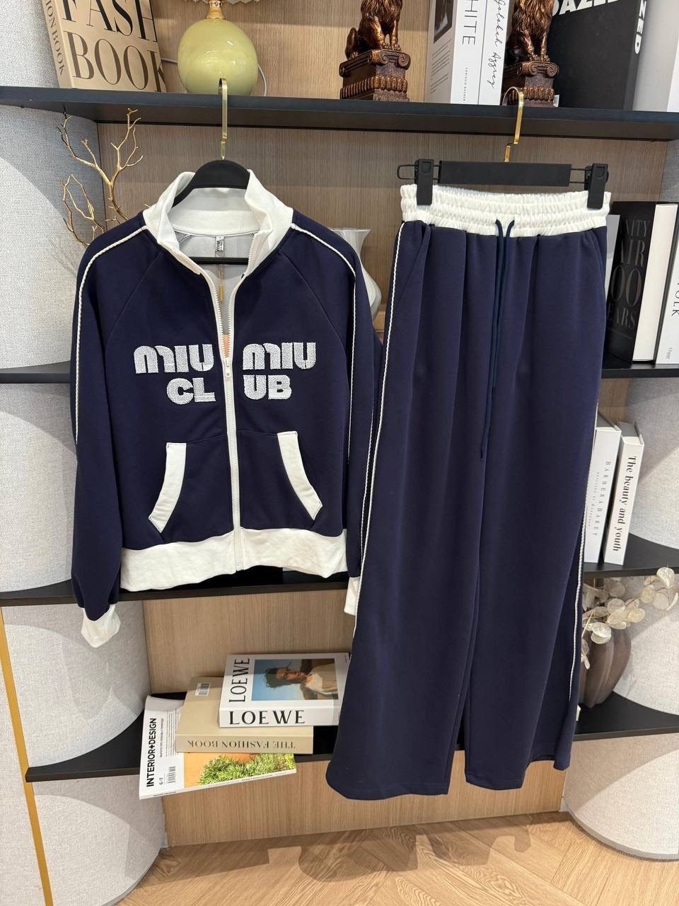 женский спортивный костюм,celine костюм женский,костюм спортивный,стильные костюмы,женский костюм